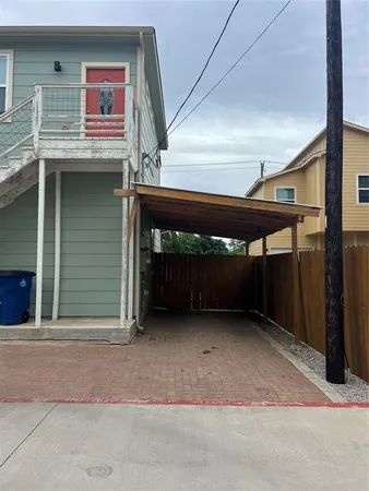 a view of backyard with cabin