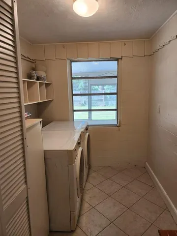 $1,600 | 5948 North Ocean Shore Boulevard, Palm Coast, FL 32137