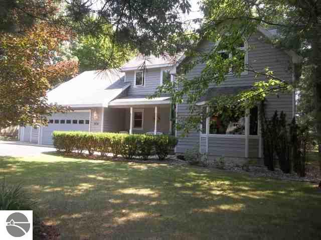 3634 Lone Lookout Road Traverse City, MI 49686 - Photo 2 of 25 1737537-1.JPG