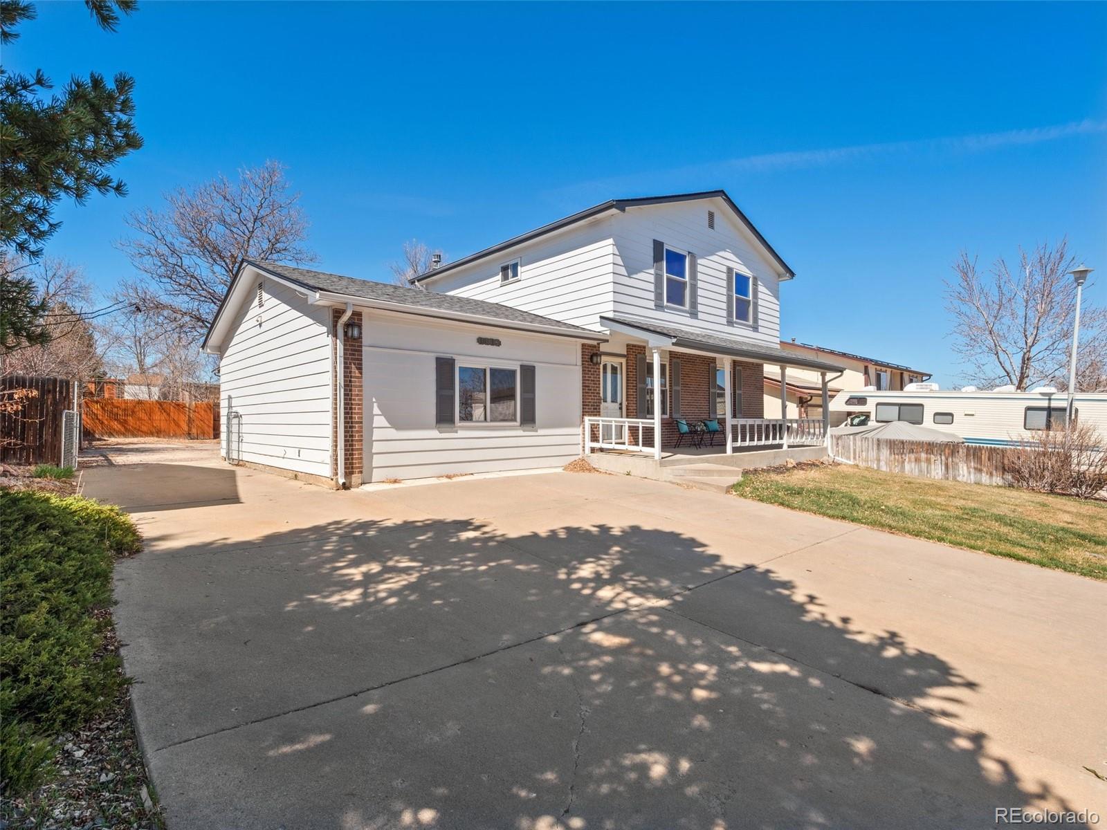 10415 Owens Circle Broomfield, CO 80021 - Photo 3 of 31