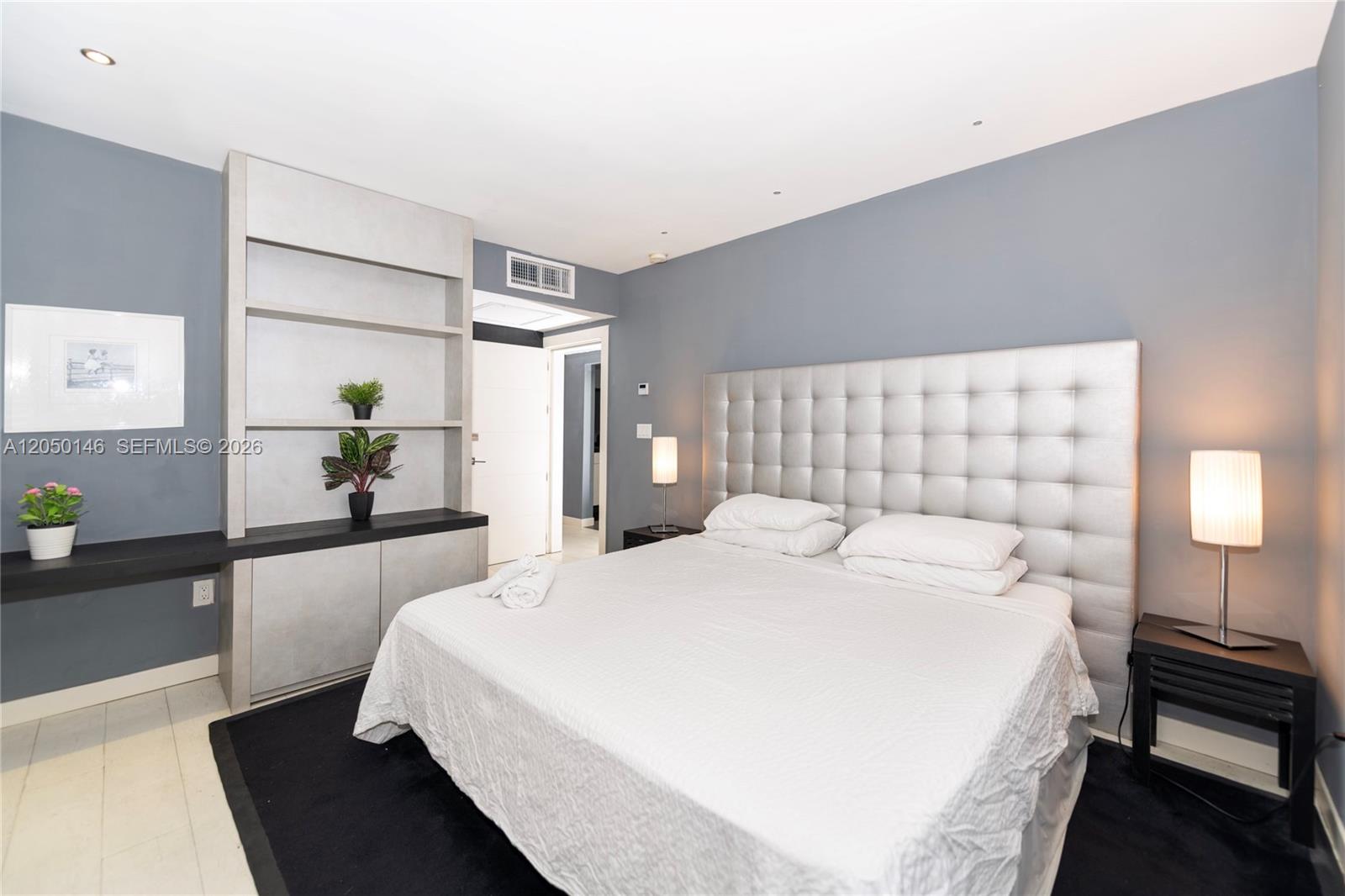550 Michigan Avenue, Unit 2 Miami Beach, FL 33139 - Photo 4 of 7