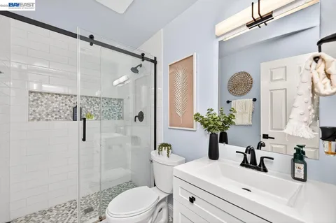 $1,325,000 | 6857 Penn Drive, Dublin, CA 94568