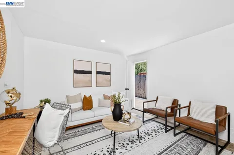 $1,325,000 | 6857 Penn Drive, Dublin, CA 94568