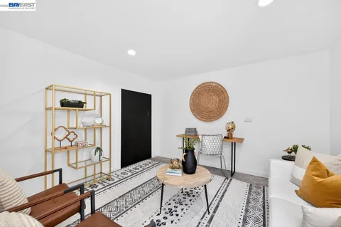 $1,325,000 | 6857 Penn Drive, Dublin, CA 94568