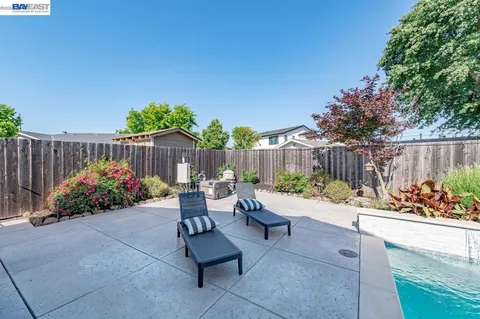 $1,325,000 | 6857 Penn Drive, Dublin, CA 94568