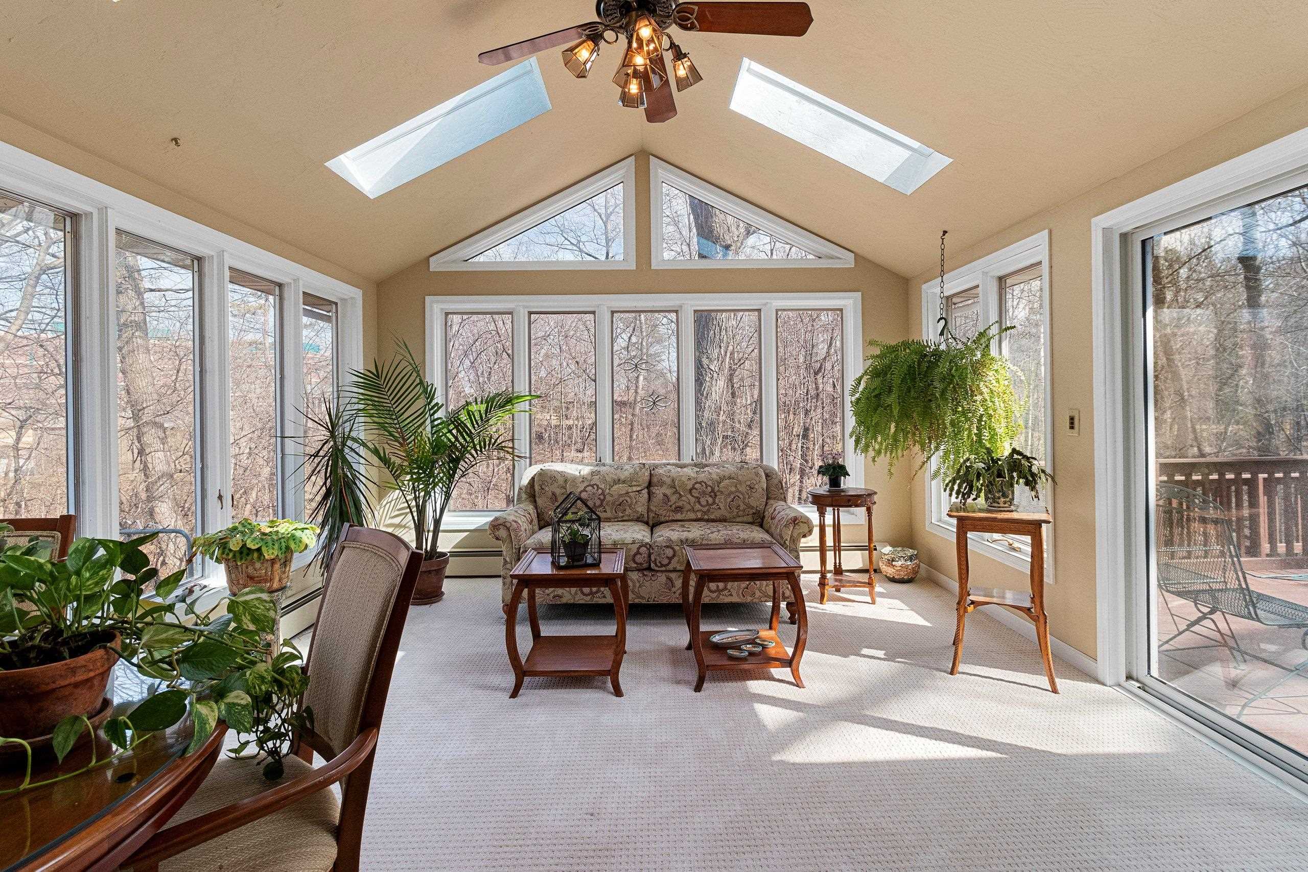 1543 Rustic Ridge Court Green Bay, WI 54311 - Photo 15 of 73