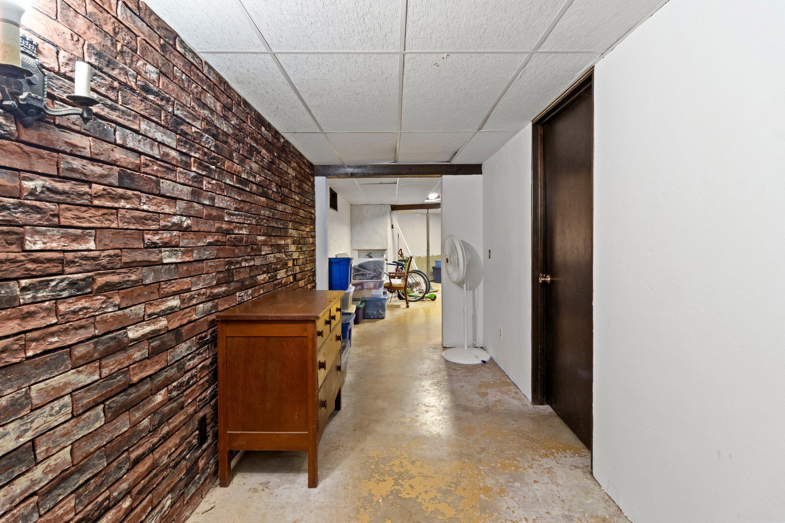 1543 Rustic Ridge Court Green Bay, WI 54311 - Photo 37 of 73