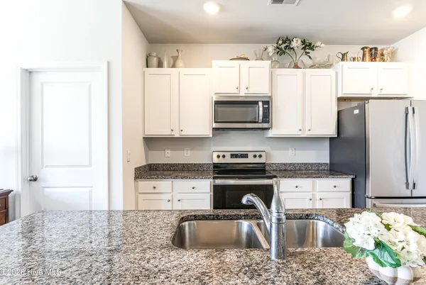 $335,000 | 1038 Burled Oak Ridge Loop Southeast, Bolivia, NC 28422