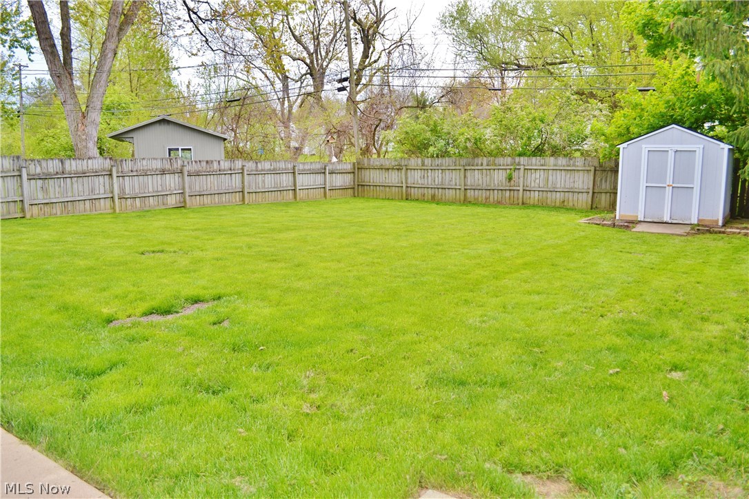 5158 Bridgewater Road Cleveland, OH 44124 - Photo 12 of 13 Gallery Image 12