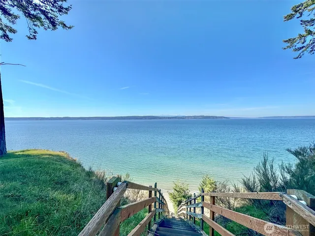 a view of outdoor space