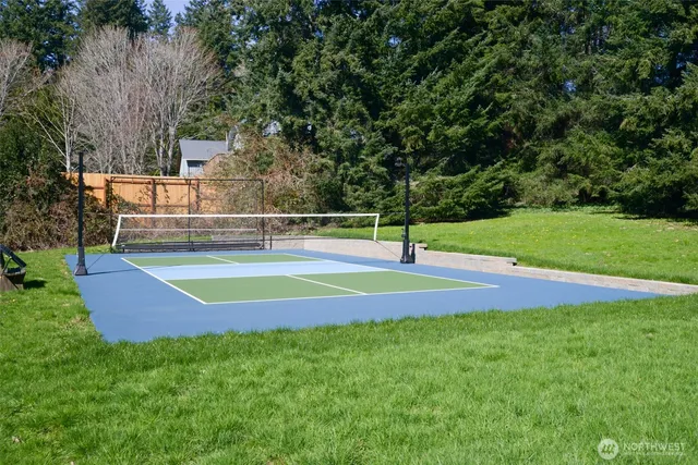 a view of a lake from a yard