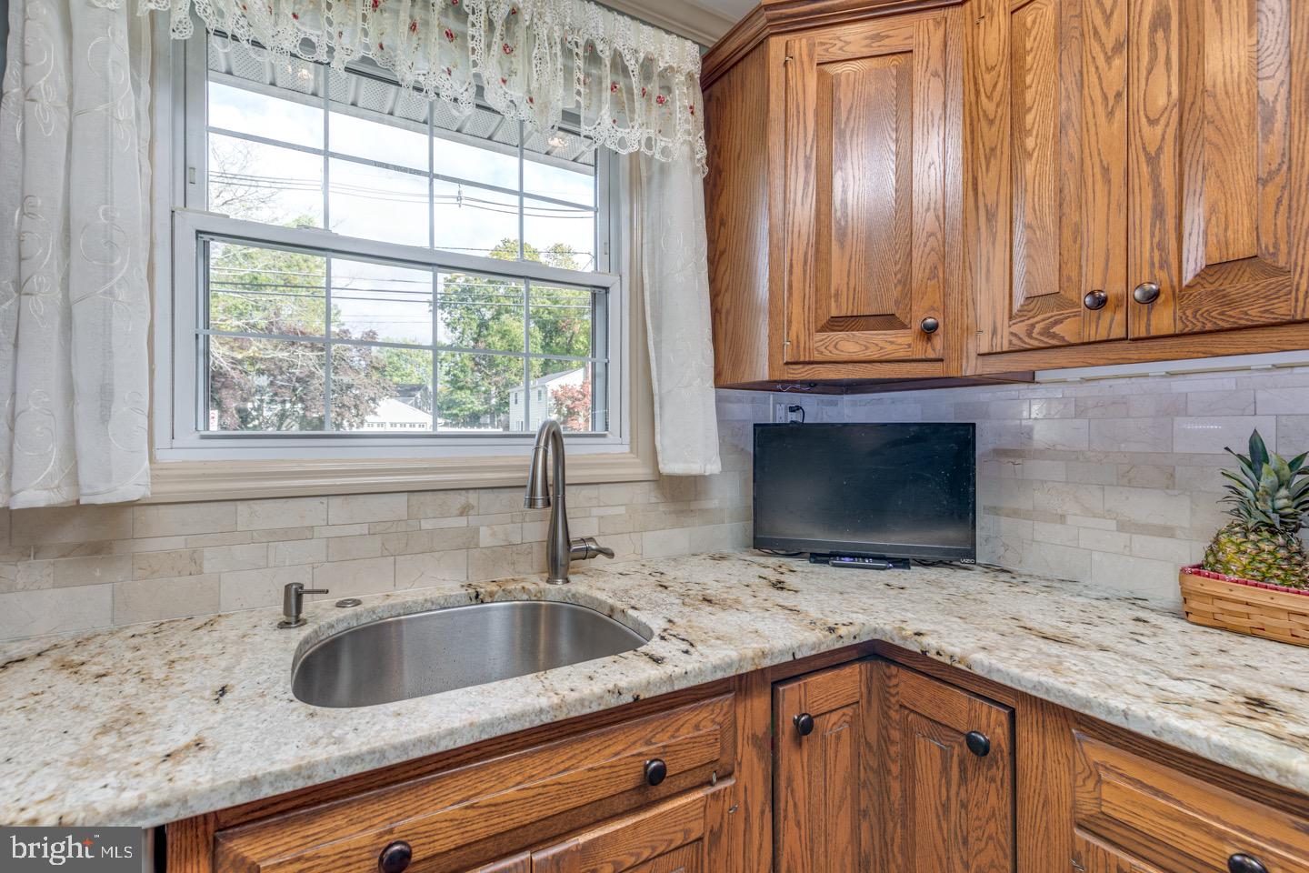 333 Covered Bridge Road Cherry Hill, NJ 08034 - Photo 13 of 53 Gallery Image 13