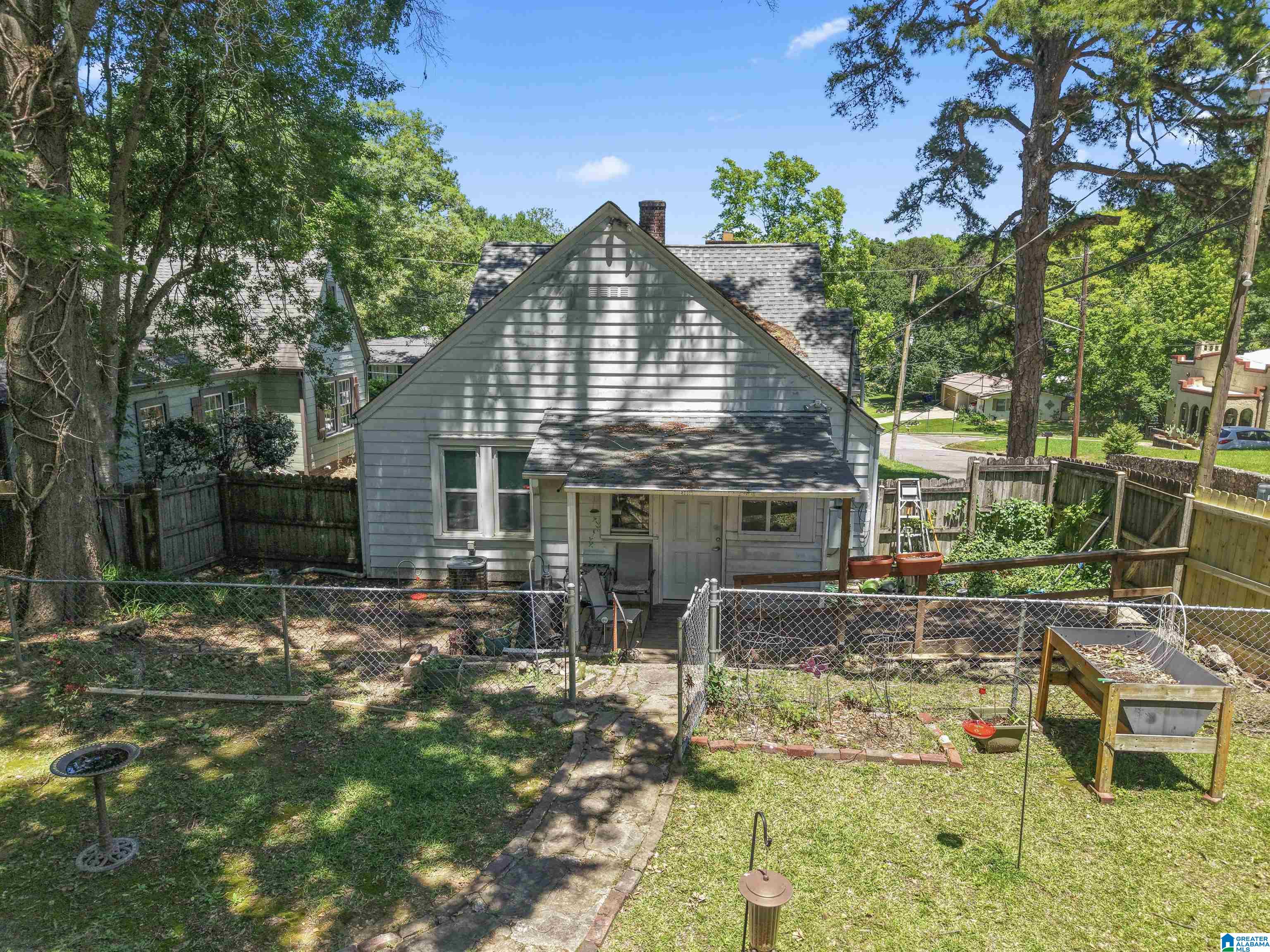 784 80th Street South Birmingham, AL 35206 - Photo 5 of 23