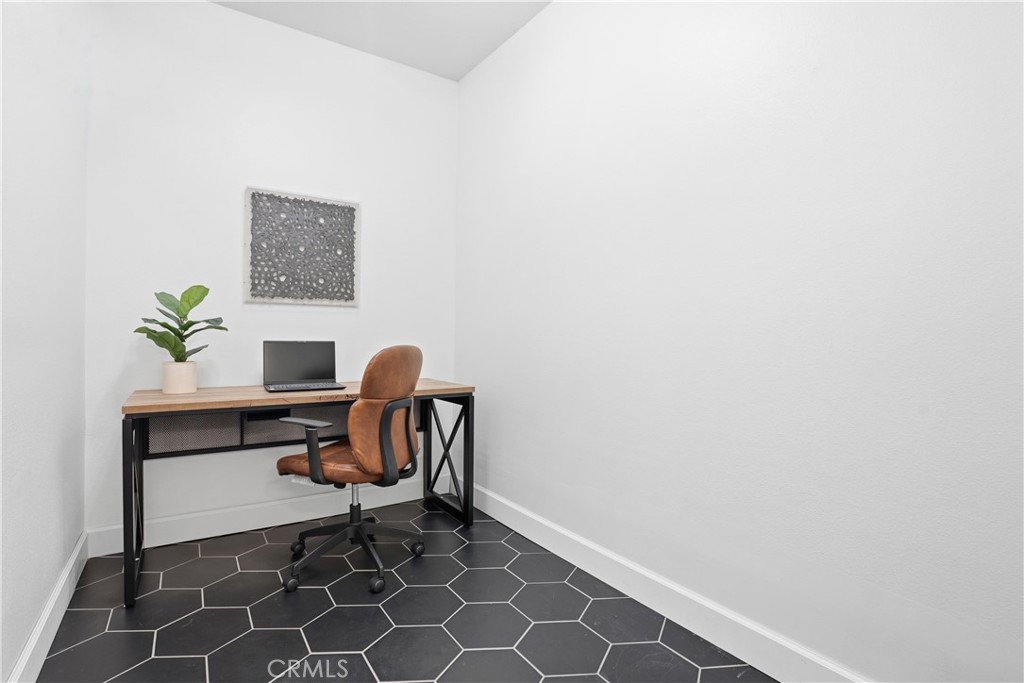 72 Sellas Road North Ladera Ranch, CA 92694 - Photo 16 of 59 Downstairs office