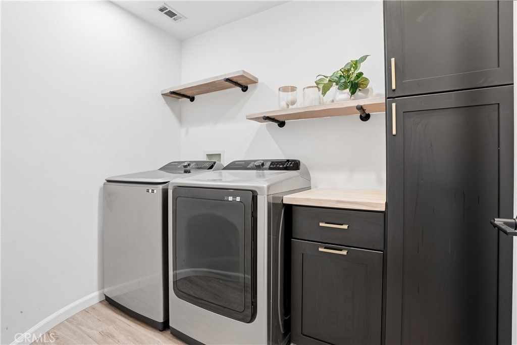 72 Sellas Road North Ladera Ranch, CA 92694 - Photo 20 of 59 Laundry Room