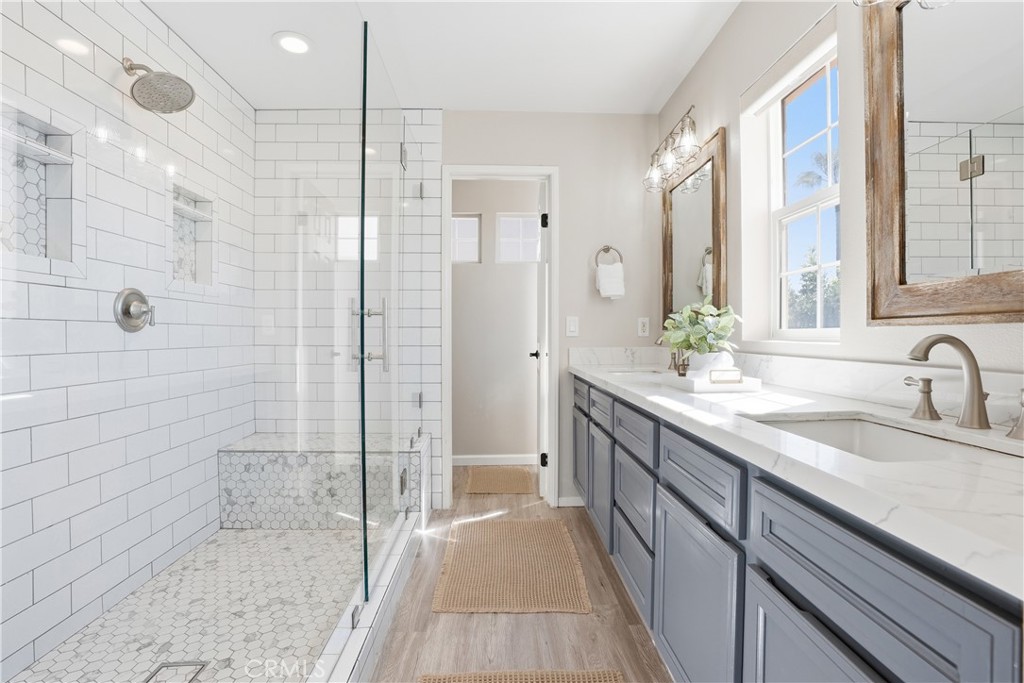 72 Sellas Road North Ladera Ranch, CA 92694 - Photo 30 of 59 Master bathroom