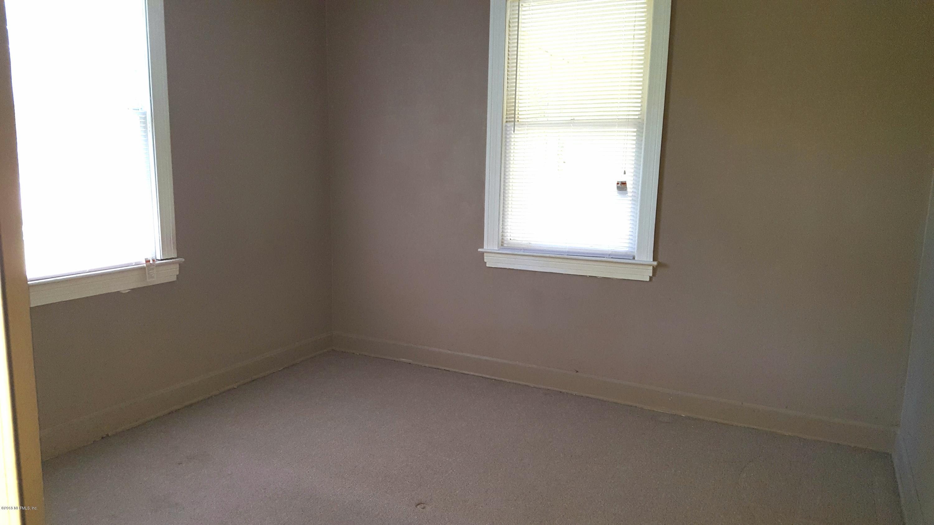 243 Kirk Road Jacksonville, FL 32218 - Photo 9 of 22 Bedroom 1