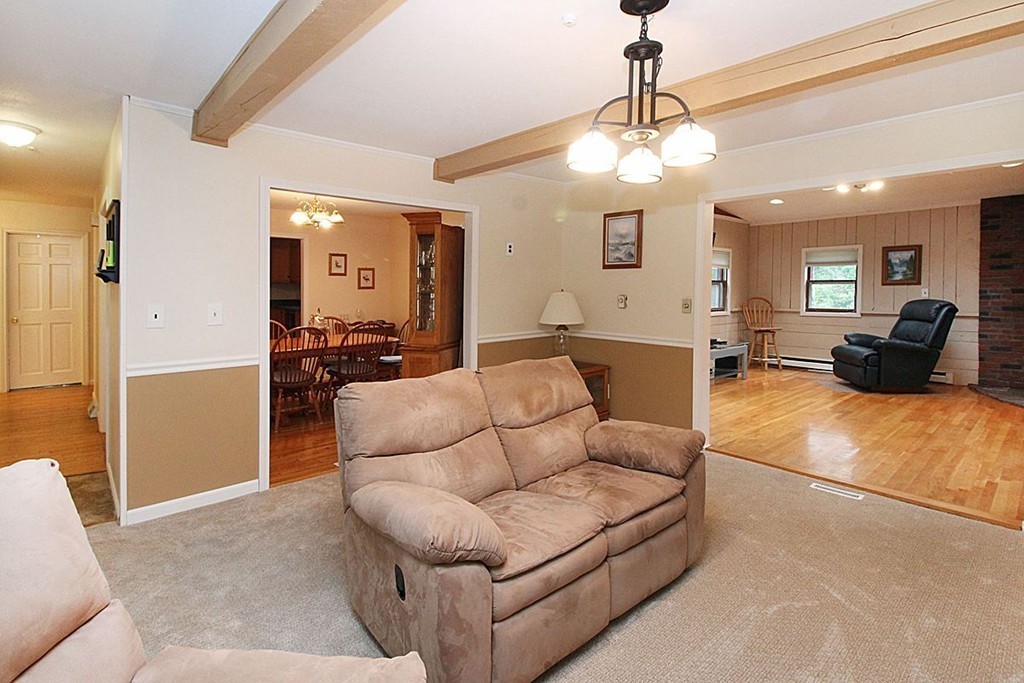 9 Sherwood Circle Sharon, MA 02067 - Photo 8 of 14