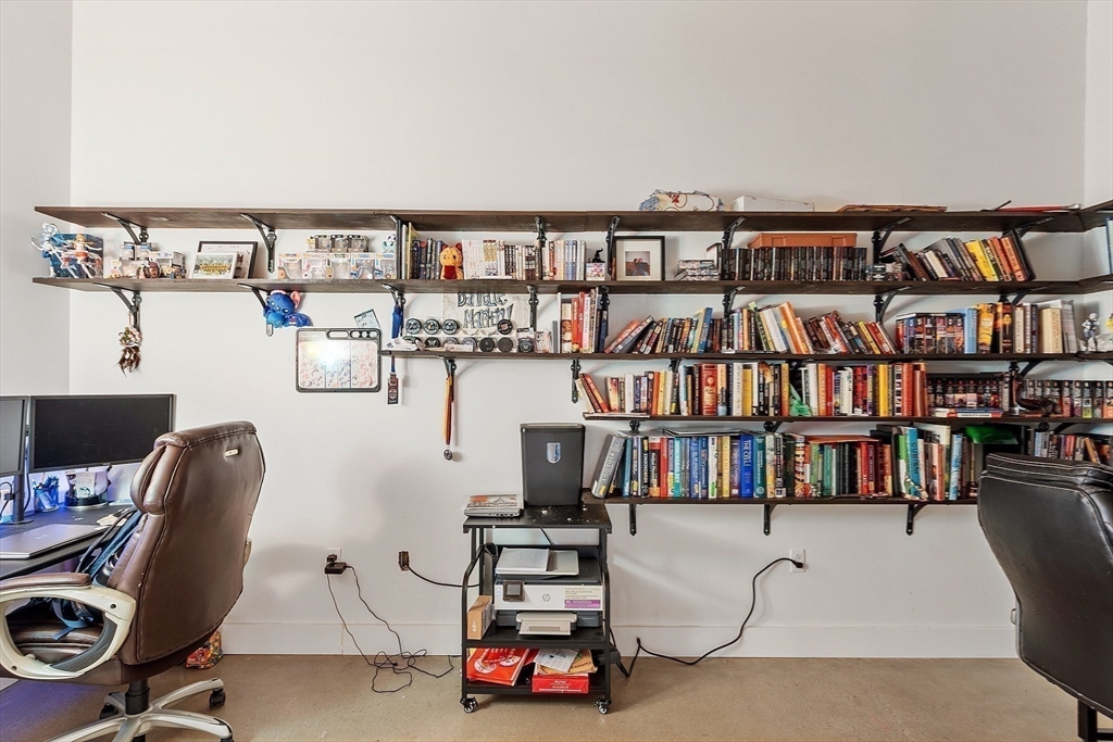 172 Middle Street, Unit 105 Lowell, MA 01852 - Photo 12 of 41