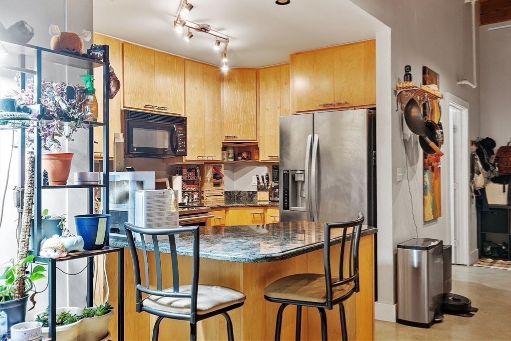 172 Middle Street, Unit 105 Lowell, MA 01852 - Photo 15 of 41