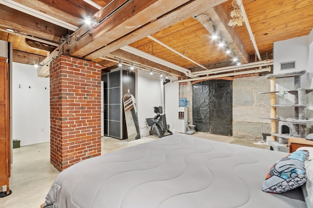 172 Middle Street, Unit 105 Lowell, MA 01852 - Photo 24 of 41