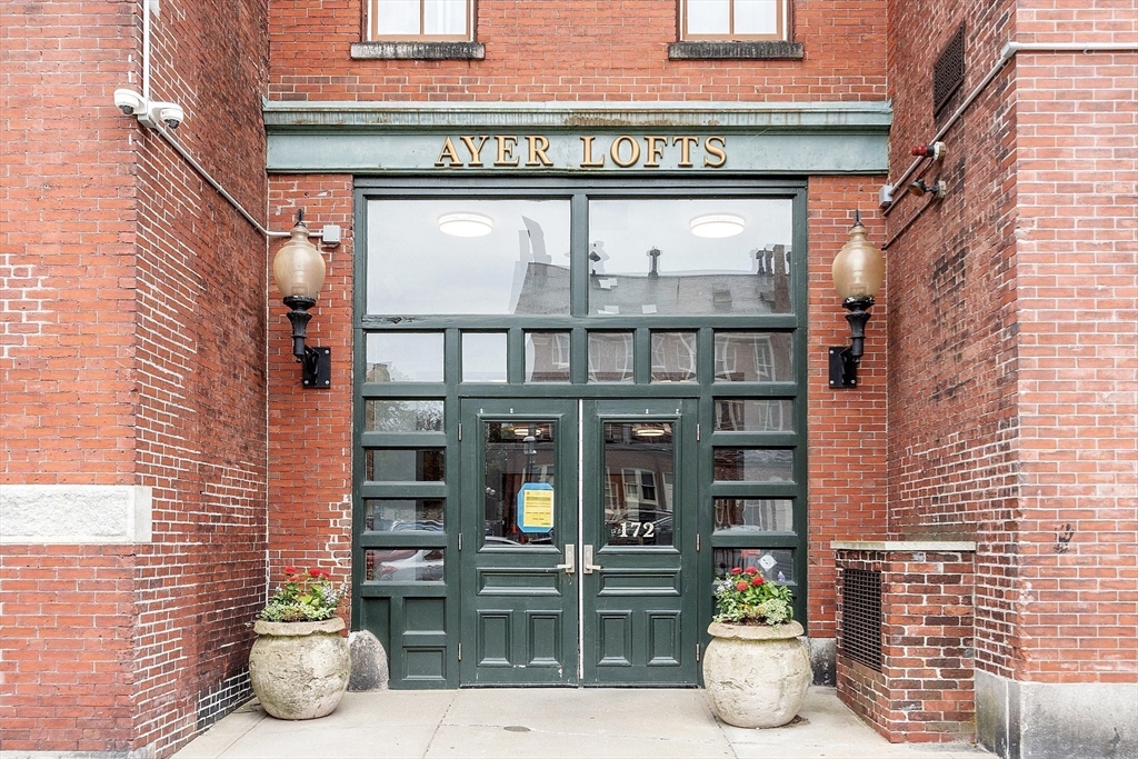 172 Middle Street, Unit 105 Lowell, MA 01852 - Photo 41 of 41