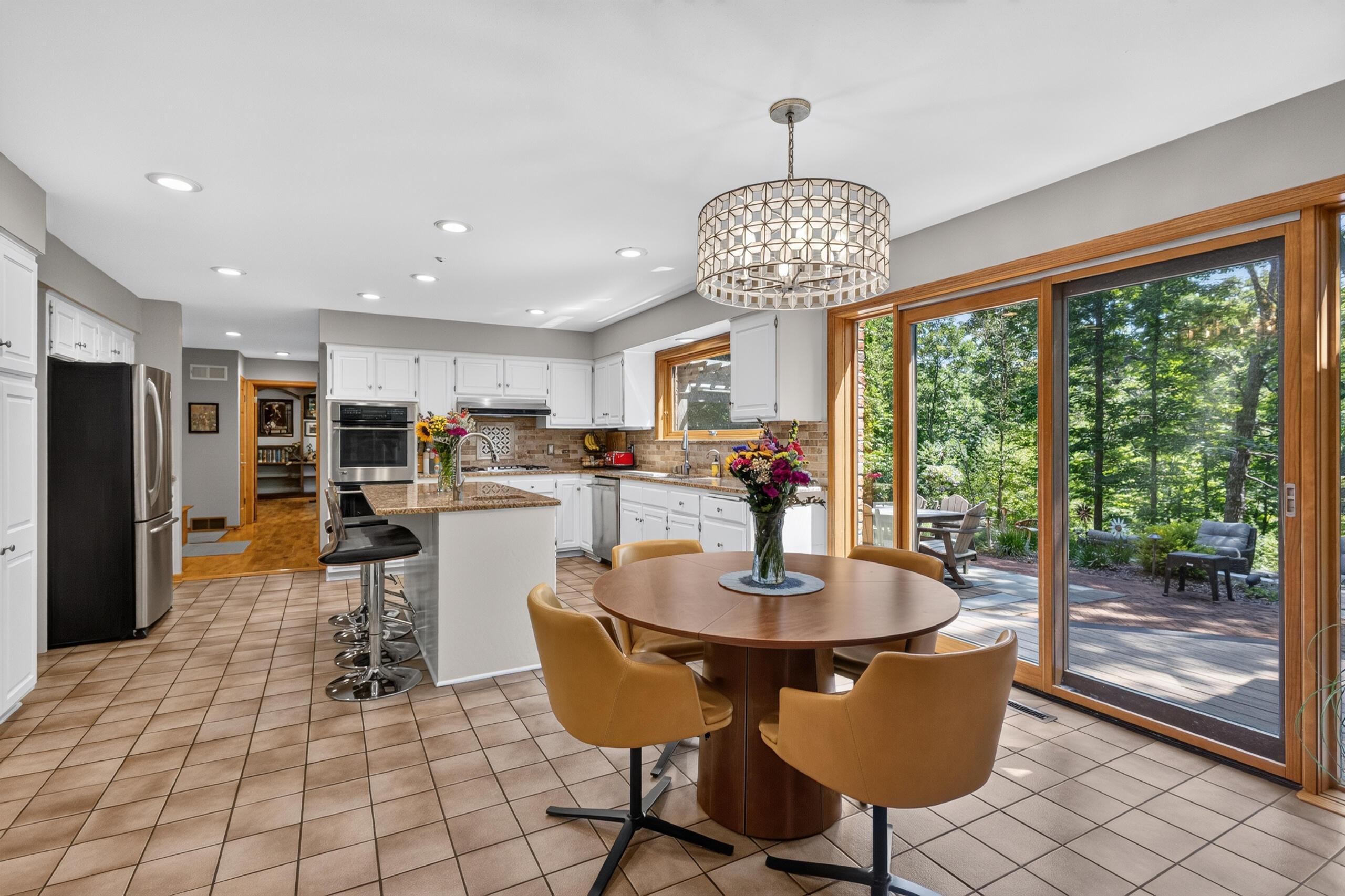 225 East Ravine Baye Road Bayside, WI 53217 - Photo 21 of 83 Kitchen