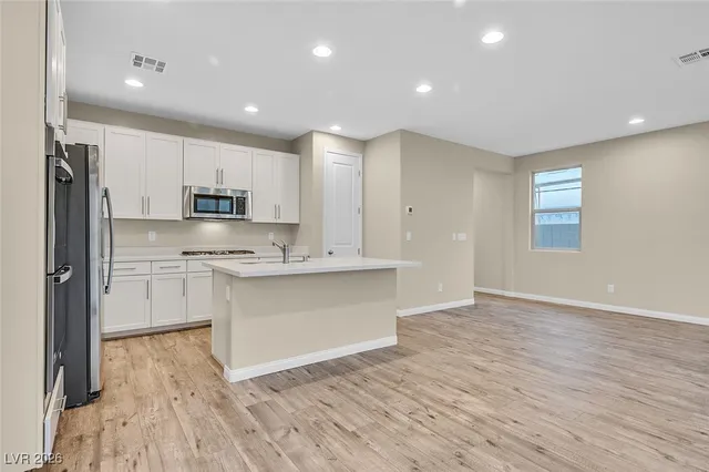 $2,750 | 889 Cirrus Cloud Avenue, Las Vegas, NV 89138