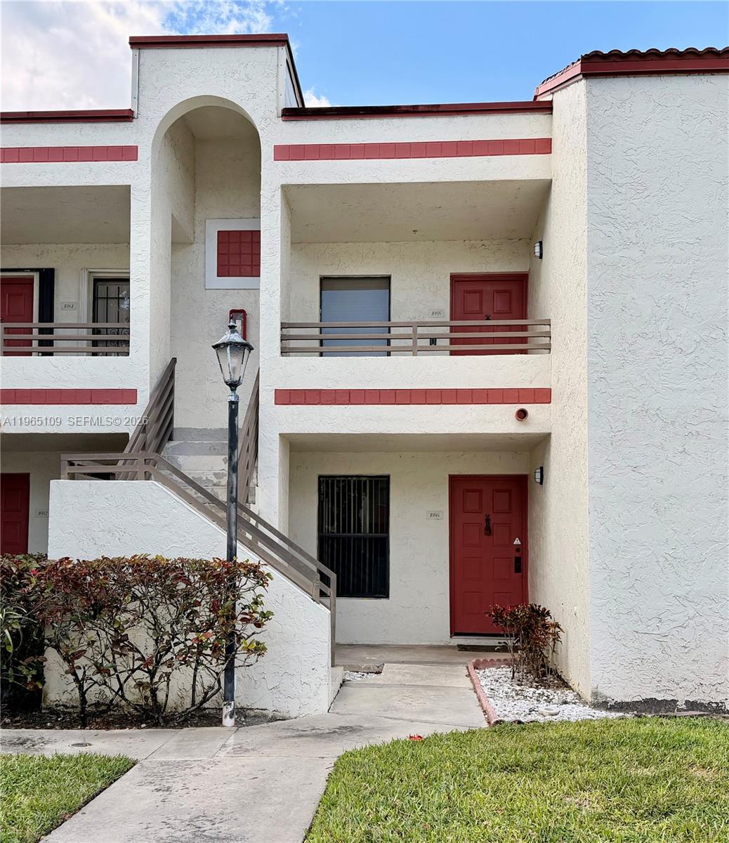 1086 North Hiatus Road, Unit 1086 Pembroke Pines, FL 33026 - Photo 8 of 23