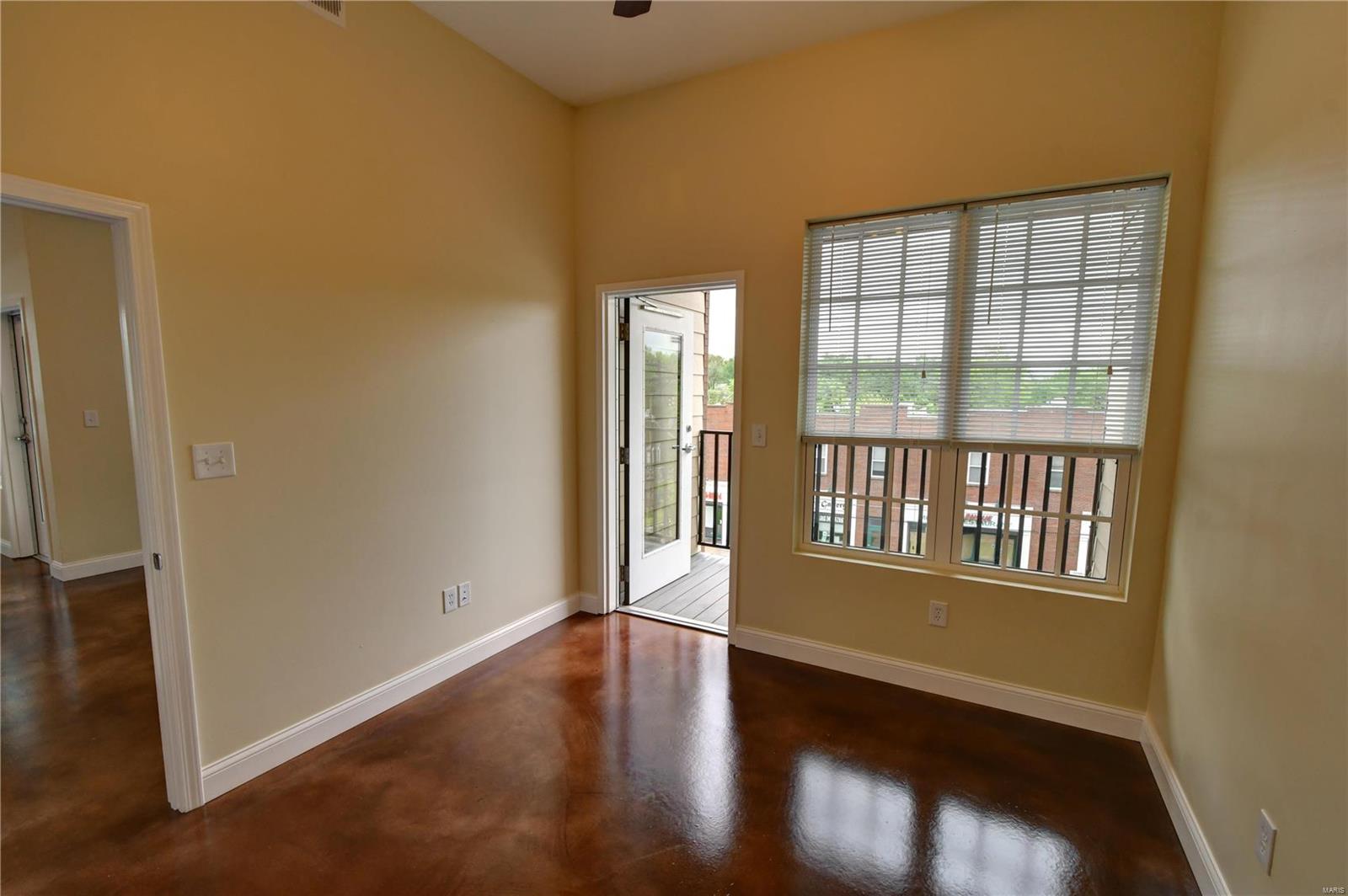 257 South Florissant Road, Unit 212 Ferguson, MO 63135 - Photo 2 of 10