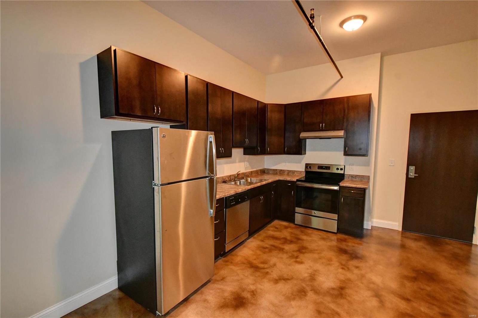 257 South Florissant Road, Unit 212 Ferguson, MO 63135 - Photo 4 of 10