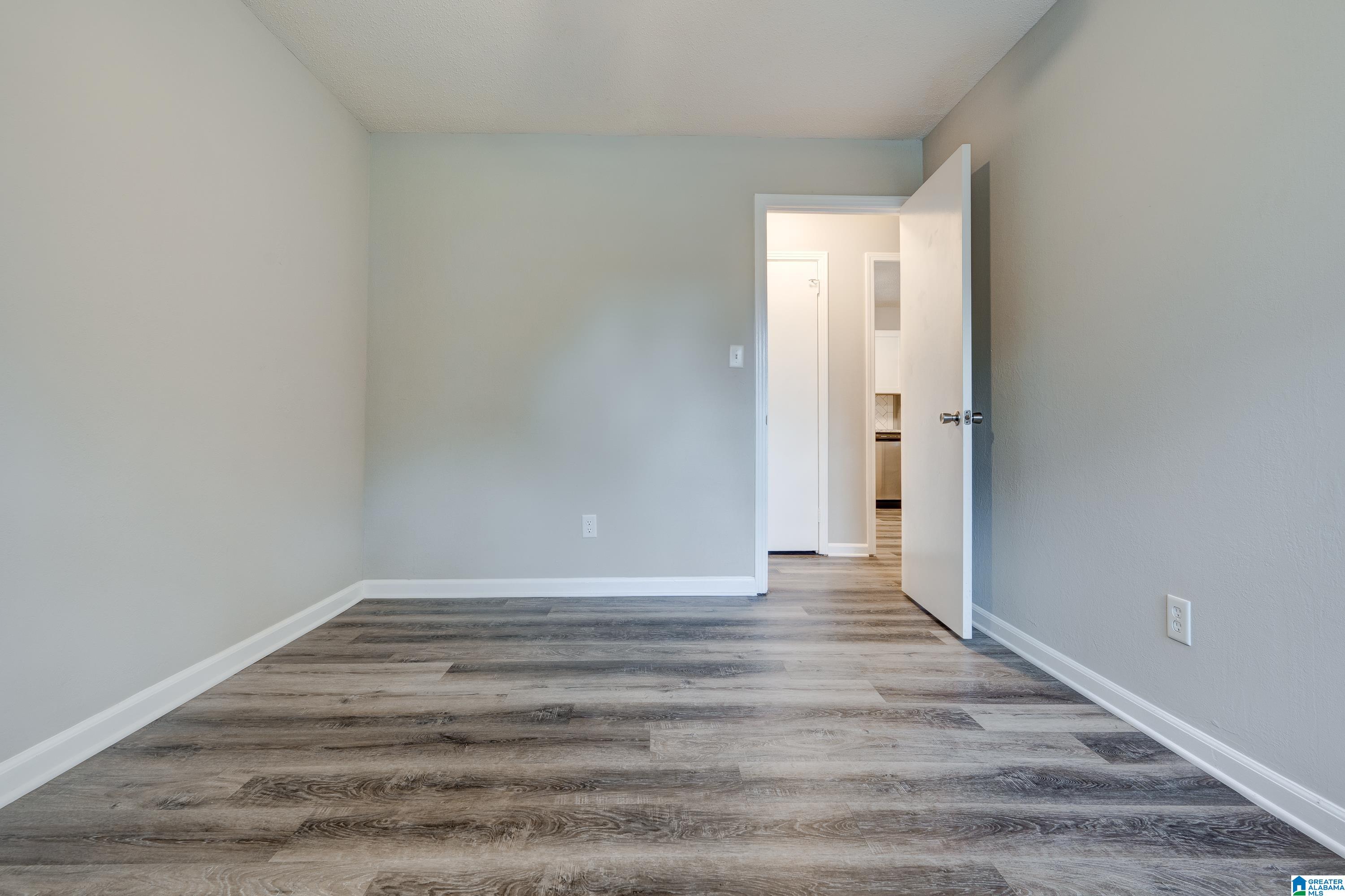 2516 Martin Road Birmingham, AL 35235 - Photo 22 of 27
