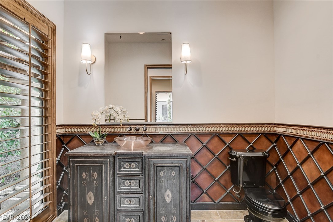 15 Rue Du Rivoli Place Henderson, NV 89011 - Photo 31 of 91 Gallery Image 31