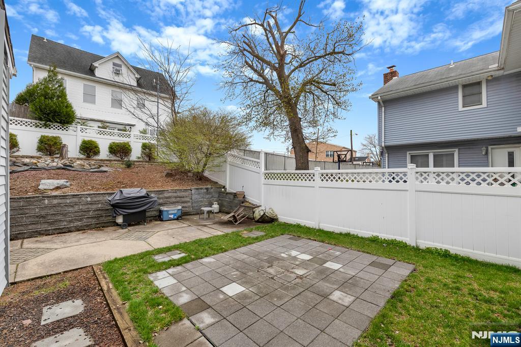 700 9th Street Secaucus, NJ 07094 - Photo 37 of 43