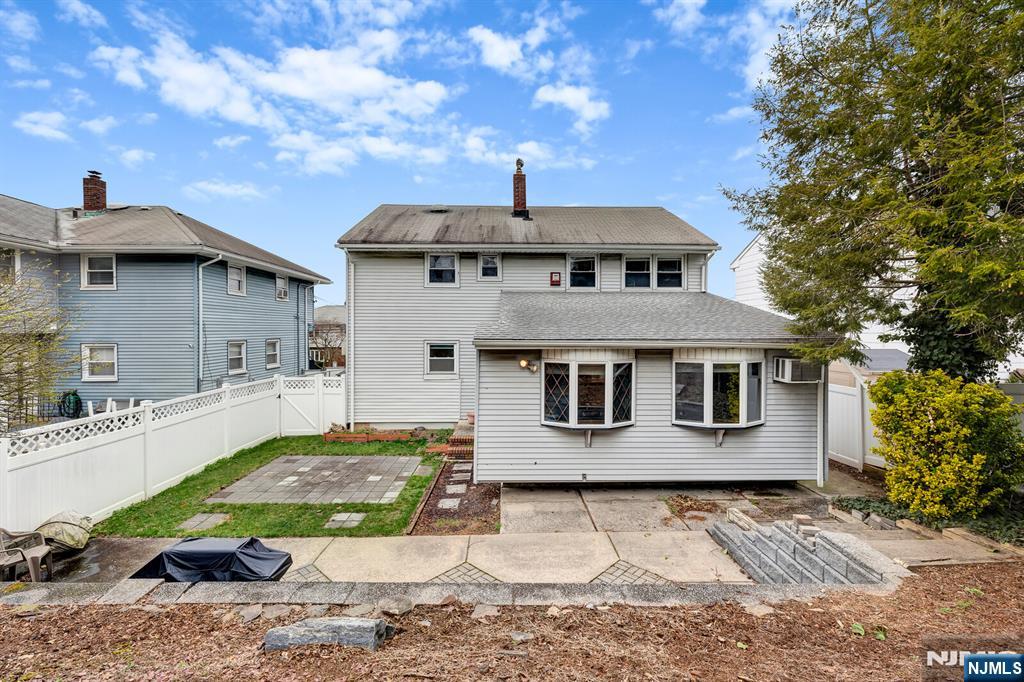 700 9th Street Secaucus, NJ 07094 - Photo 39 of 43