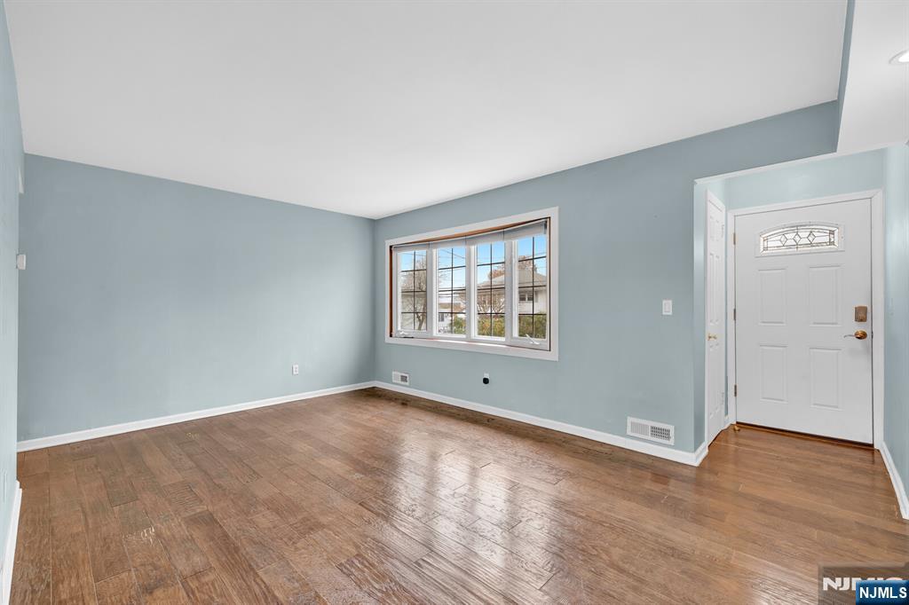 700 9th Street Secaucus, NJ 07094 - Photo 4 of 43