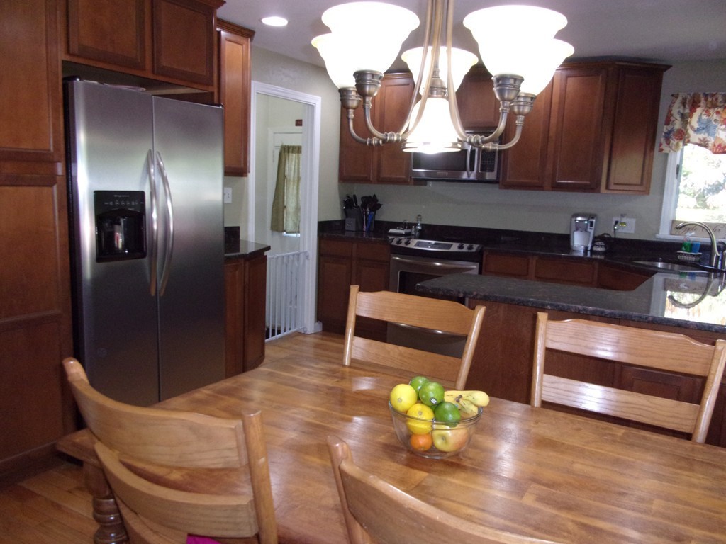 65 Monastery Avenue West Springfield, MA 01089 - Photo 14 of 29 Gallery Image 14