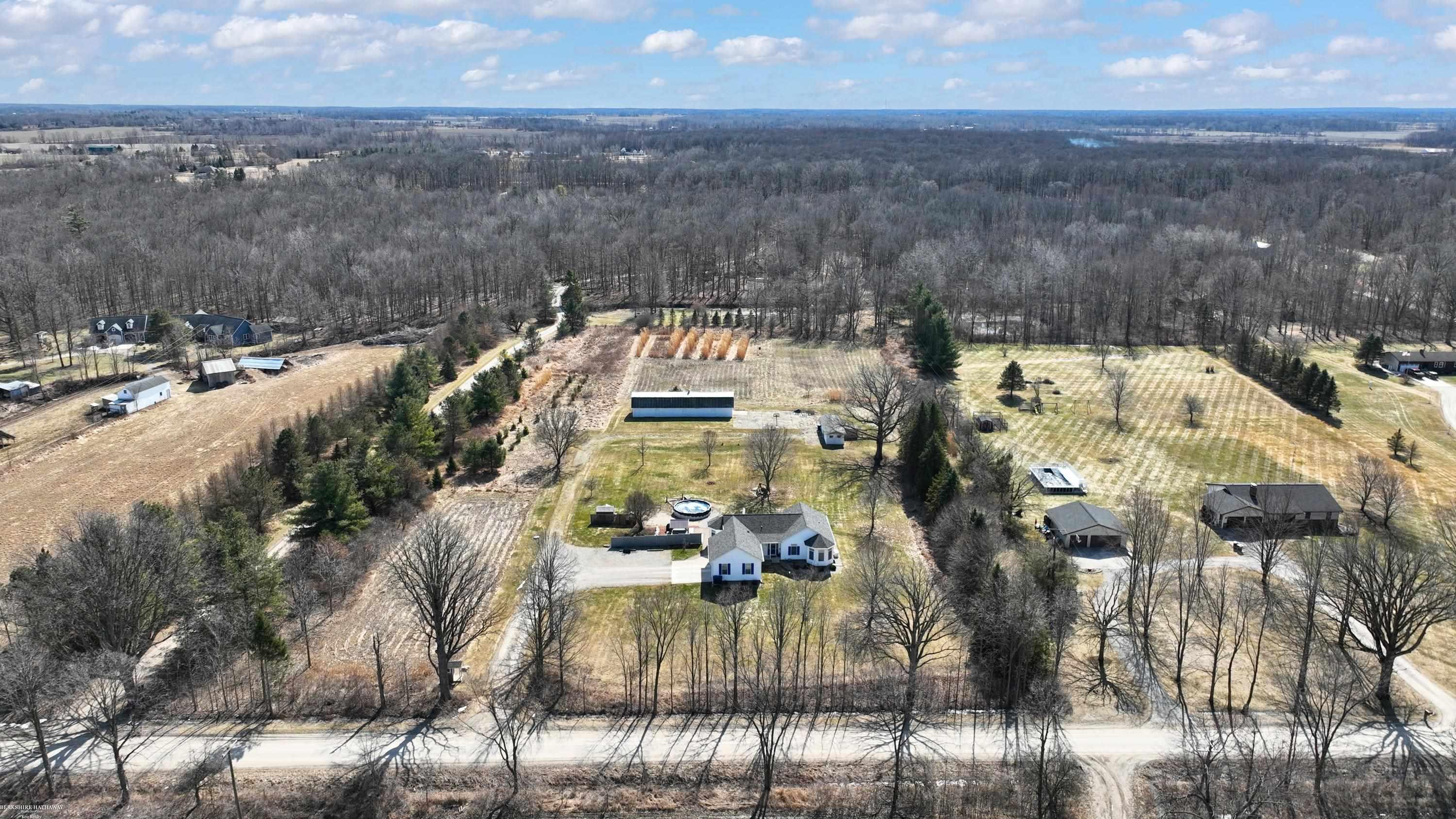 14877 Terry Road Allenton, MI 48002 - Photo 36 of 66 50168612-a86388e5-99d6-455b-b3e7-45475118ec55.JPG
