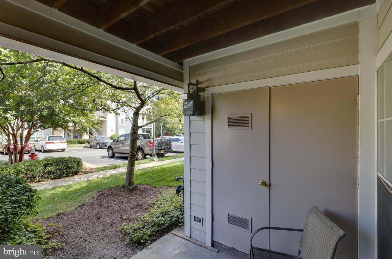 20977 Timber Ridge Terrace, Unit 101 Ashburn, VA 20147 - Photo 13 of 16 Gallery Image 13