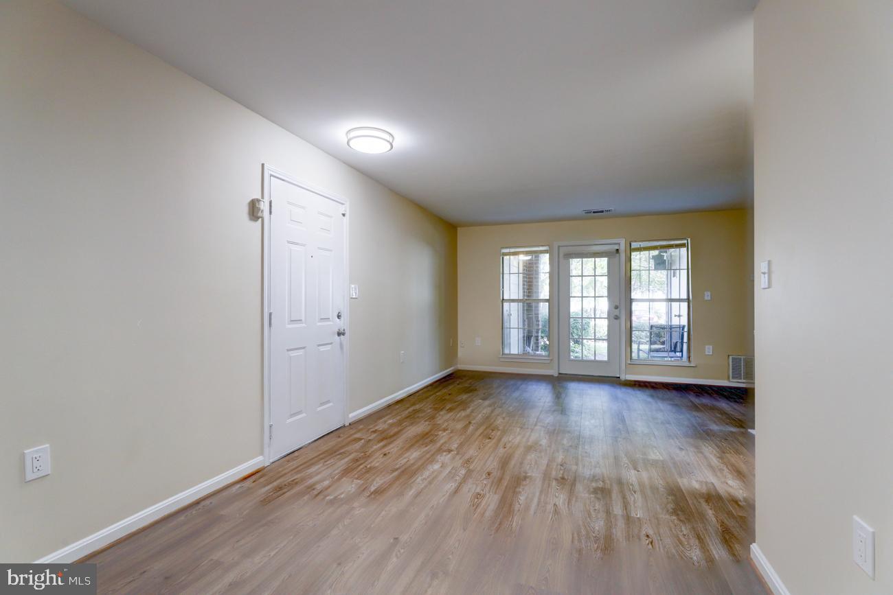 20977 Timber Ridge Terrace, Unit 101 Ashburn, VA 20147 - Photo 16 of 16 Gallery Image 16