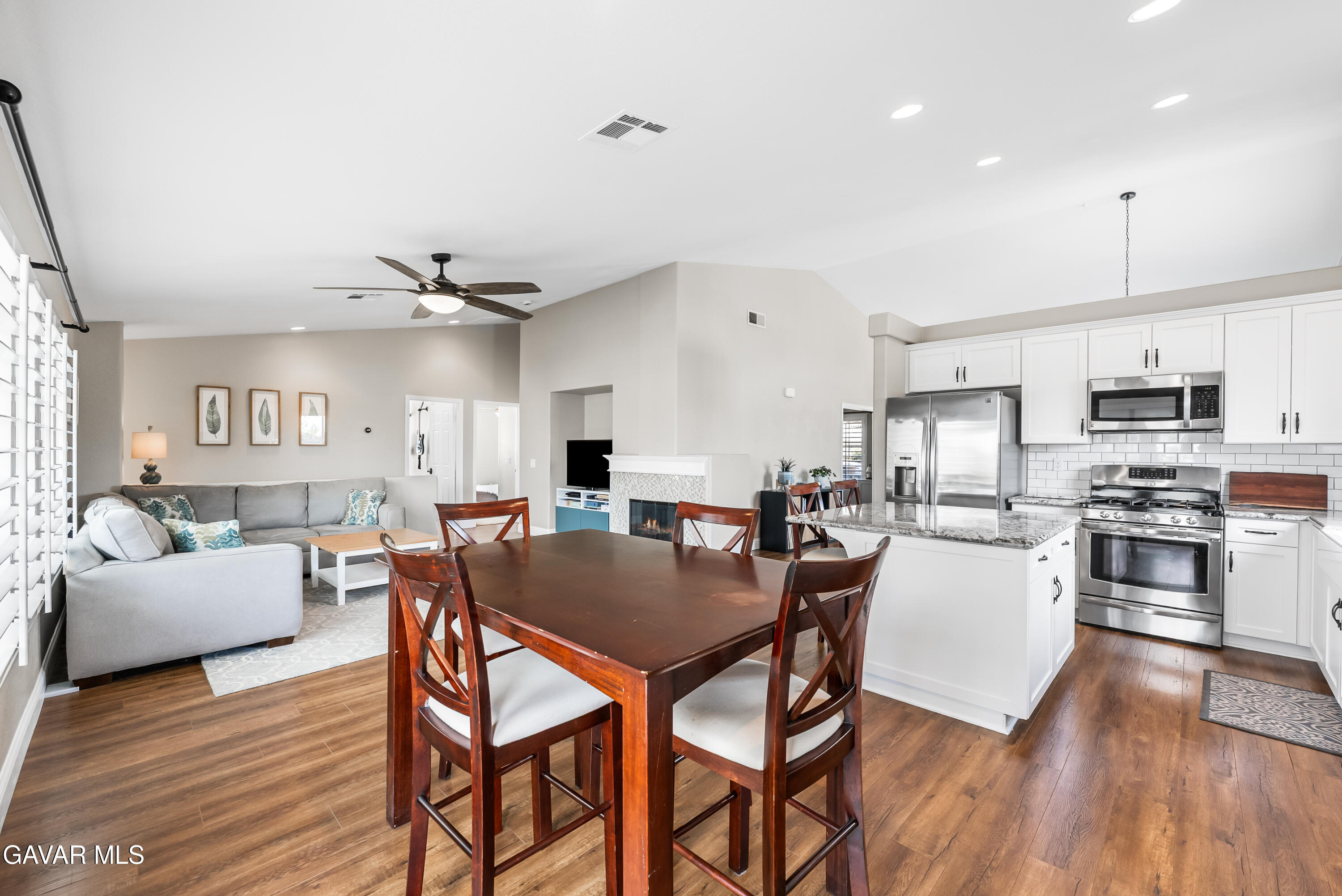 41006 Vista Rambia Palmdale, CA 93551 - Photo 21 of 69 Vista Rambia-17