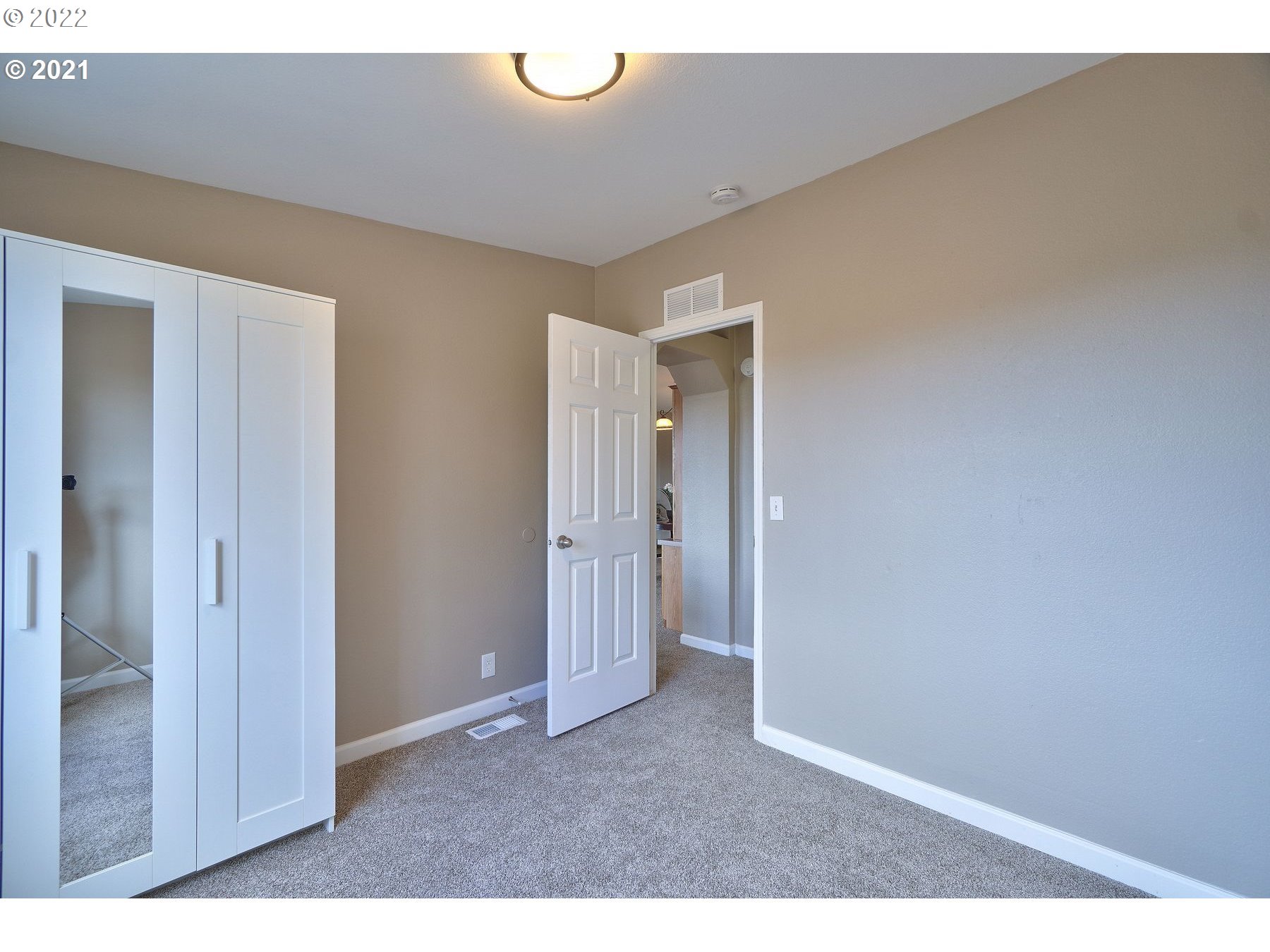 15550 Southeast Kreder Road Dayton, OR 97114 - Photo 17 of 31 Gallery Image 17