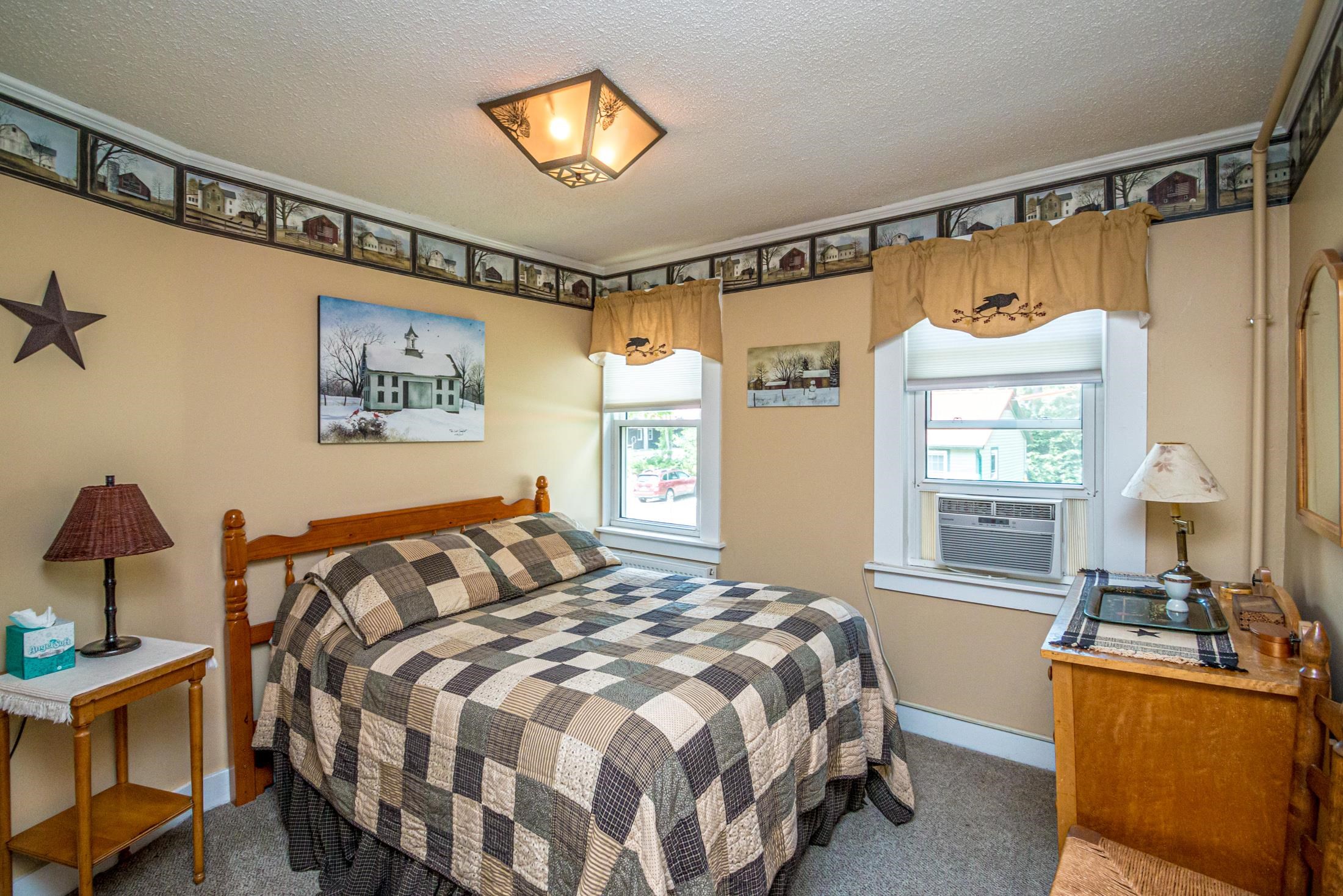 207 Seavey Street Conway, NH 03860 - Photo 15 of 39