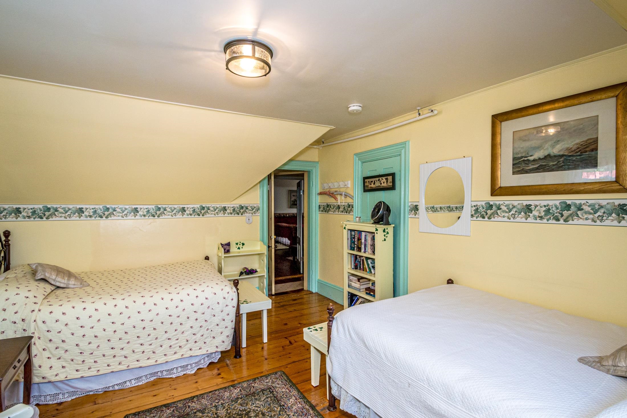 207 Seavey Street Conway, NH 03860 - Photo 9 of 39