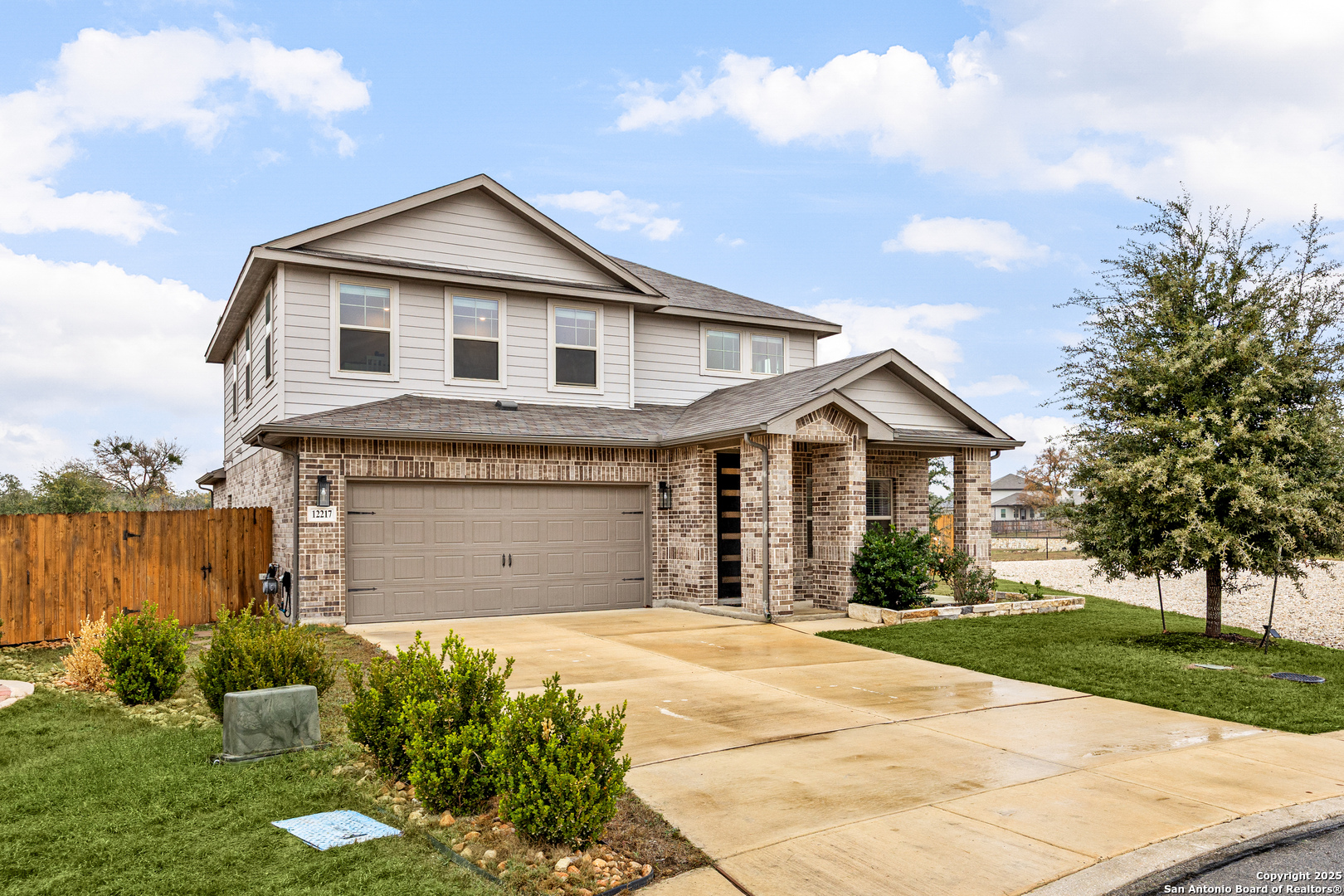 12217 Icon Ridge San Antonio, TX 78253 - Photo 3 of 52