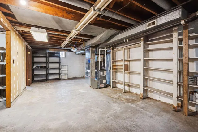 $329,900 | 833 Summit Avenue, St. Paul Park, MN 55071