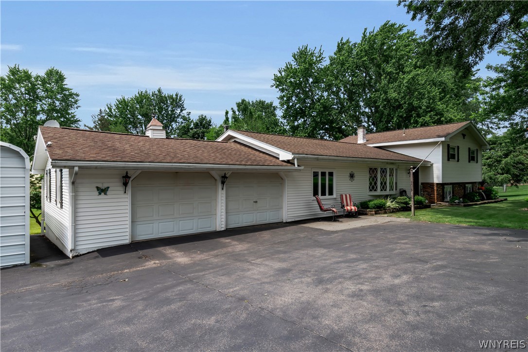 6925 Ridge Road Newfane, NY 14094 - Photo 5 of 50