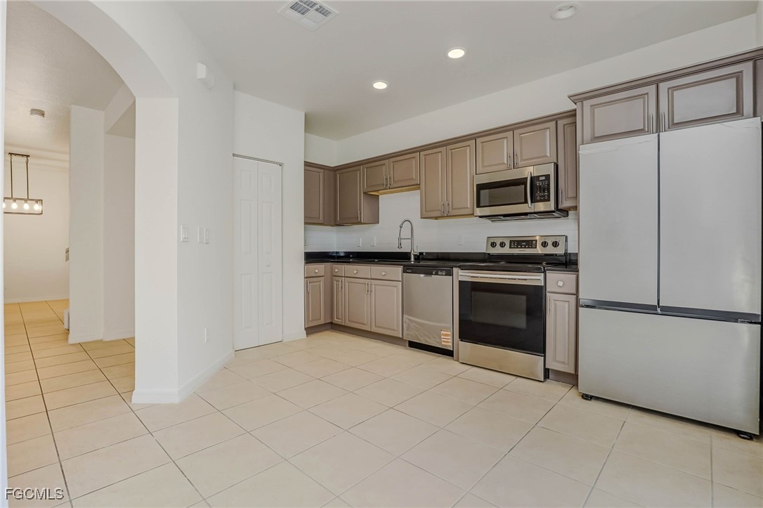 17568 Brickstone Loop Fort Myers, FL 33967 - Photo 11 of 48