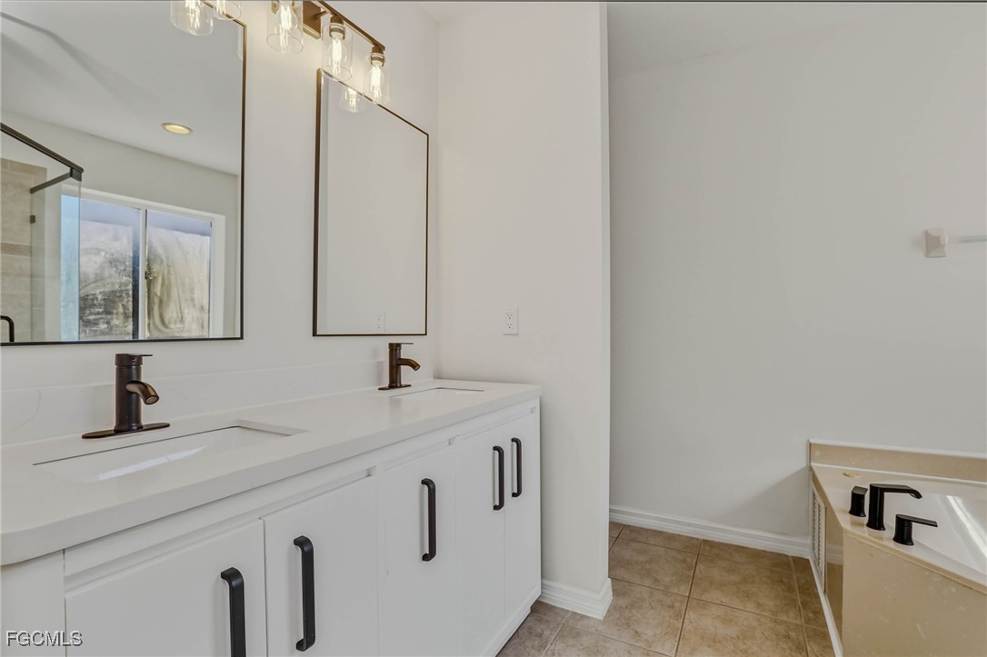 17568 Brickstone Loop Fort Myers, FL 33967 - Photo 18 of 48