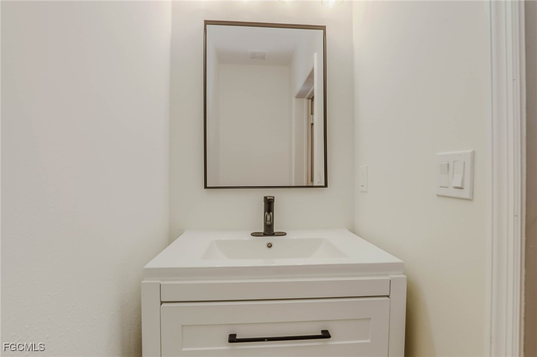 17568 Brickstone Loop Fort Myers, FL 33967 - Photo 29 of 48